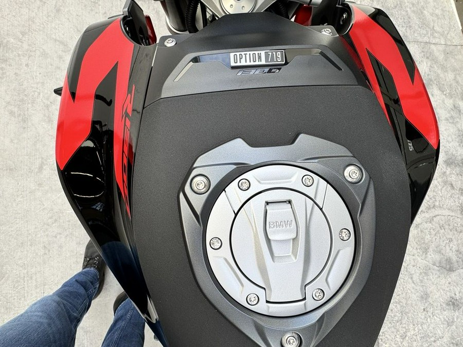 2026 BMW R 1300 R Option 719 Kilauea