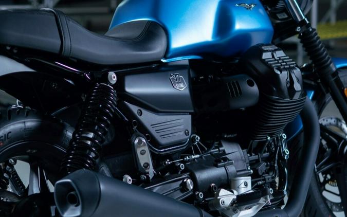 2026 Moto Guzzi V7 Stone