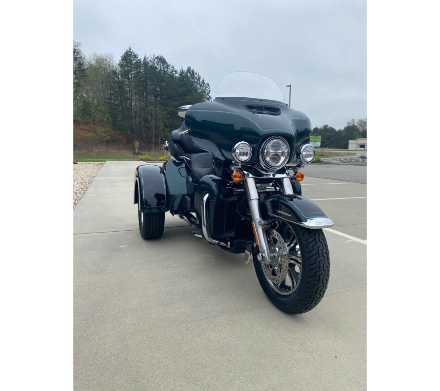 2024 Harley-Davidson Tri Glide Ultra Alpine Green / Vivid Black