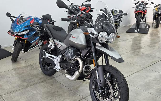 2025 Moto Guzzi V85 Strada