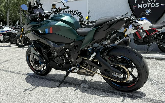 2026 BMW M 1000 XR