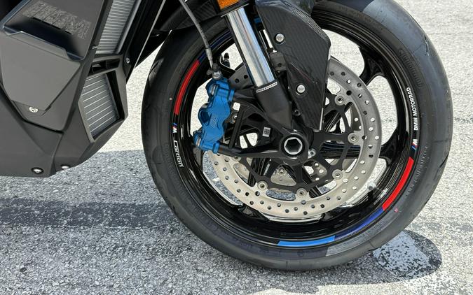 2026 BMW M 1000 XR