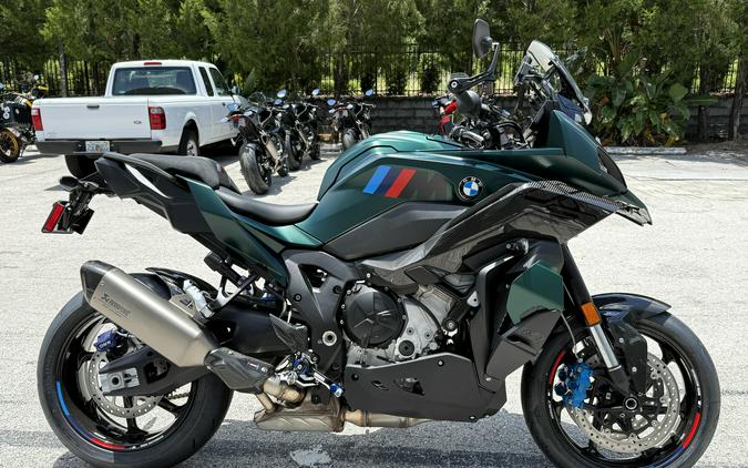 2026 BMW M 1000 XR