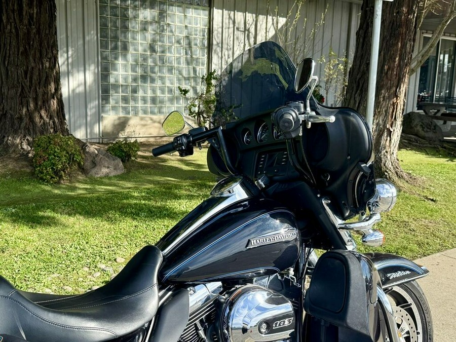2014 FLHTCU Electra Glide Ultra Classic
