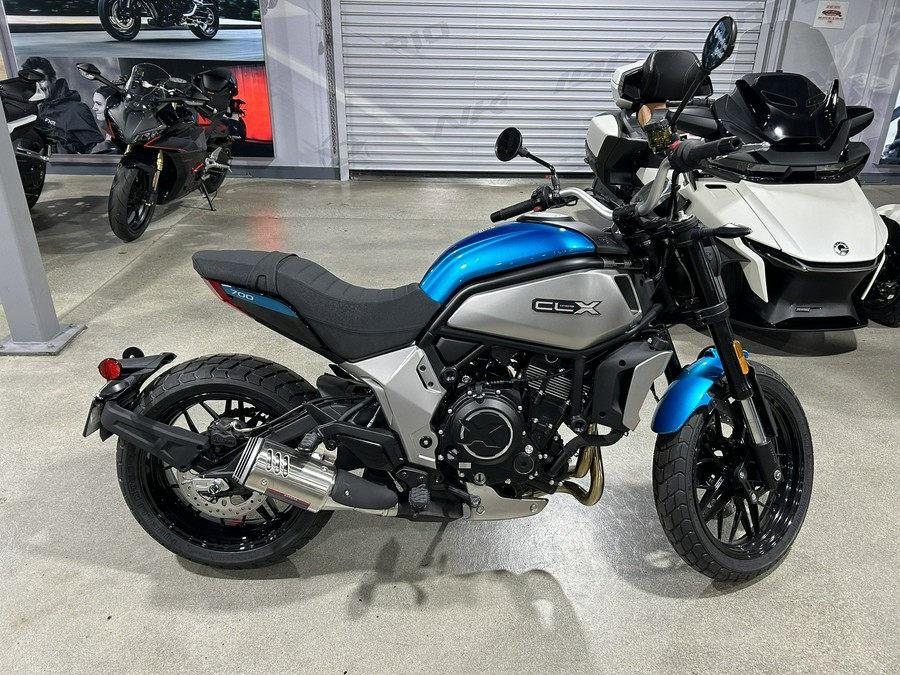 2023 CFMoto 700CL-X