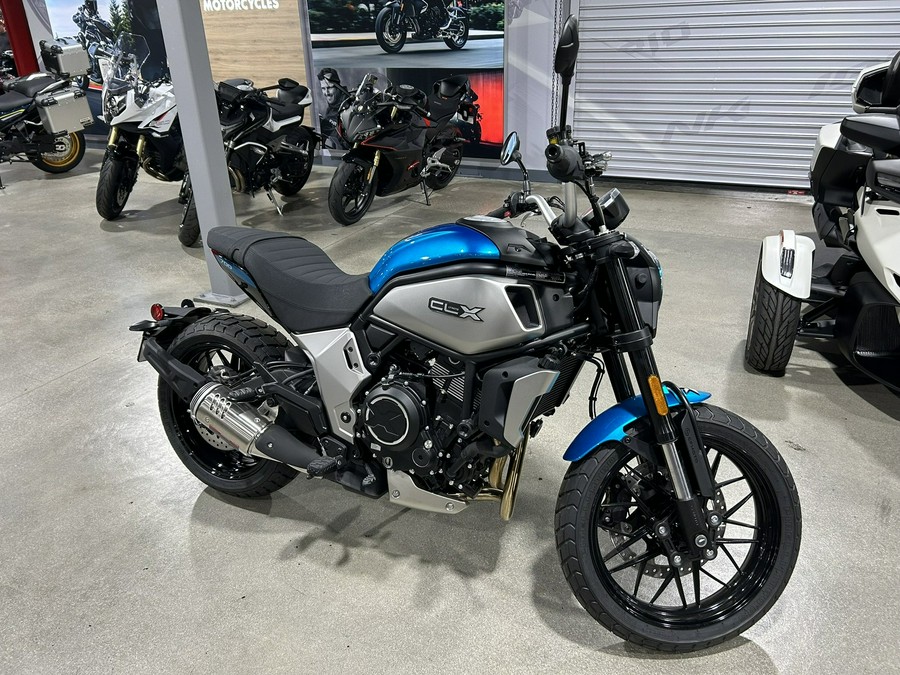 2023 CFMoto 700CL-X