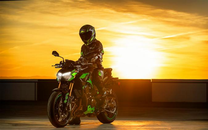 2024 Kawasaki Z900 SE ABS