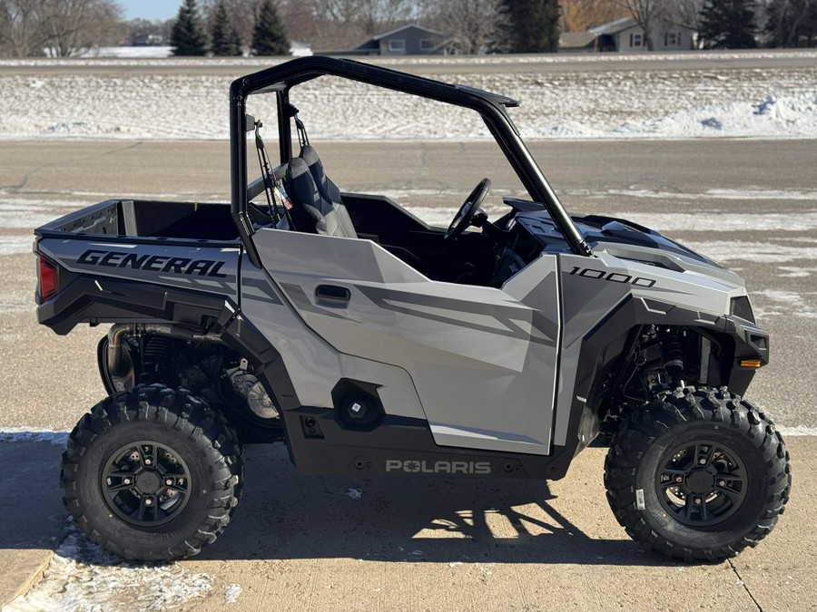 2026 Polaris GENERAL® 1000 Sport