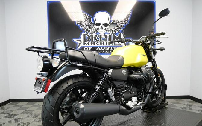 2022 Moto Guzzi V7 Stone E5