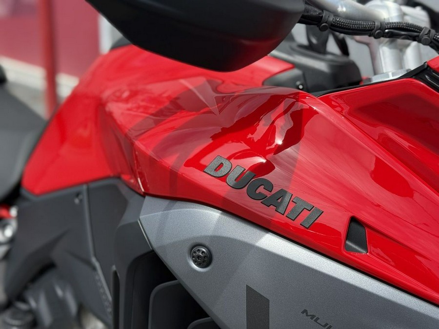2025 Ducati Multistrada V4