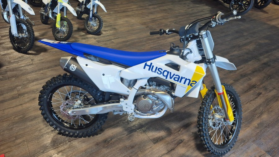 2027 Husqvarna FC 450 - 38173