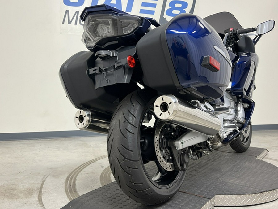 2023 Yamaha FJR 1300ES
