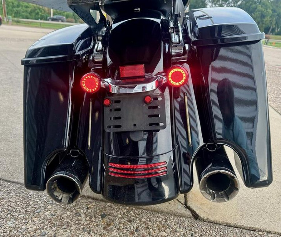 2017 Harley-Davidson® FLTRXS - Road Glide® Special