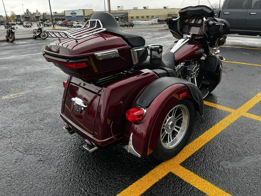 2016 Harley-Davidson® FLHTCUTG - Tri Glide® Ultra