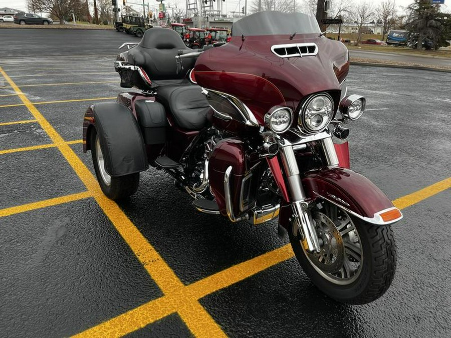 2016 Harley-Davidson® FLHTCUTG - Tri Glide® Ultra