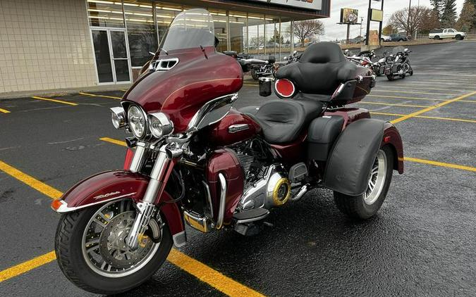 2016 Harley-Davidson® FLHTCUTG - Tri Glide® Ultra