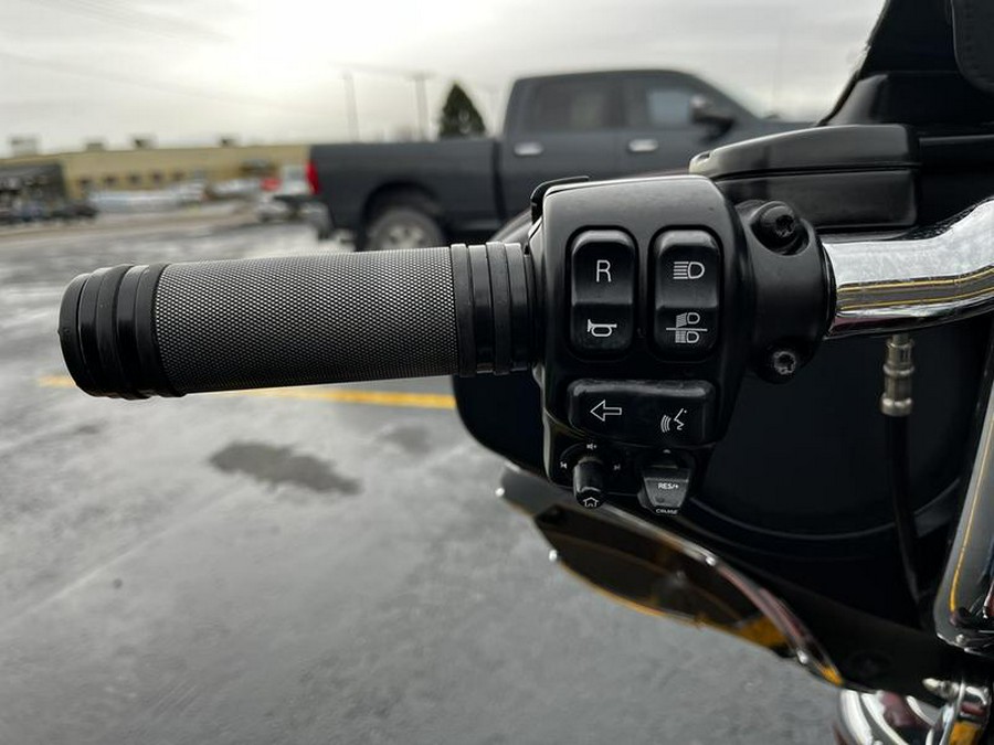 2016 Harley-Davidson® FLHTCUTG - Tri Glide® Ultra