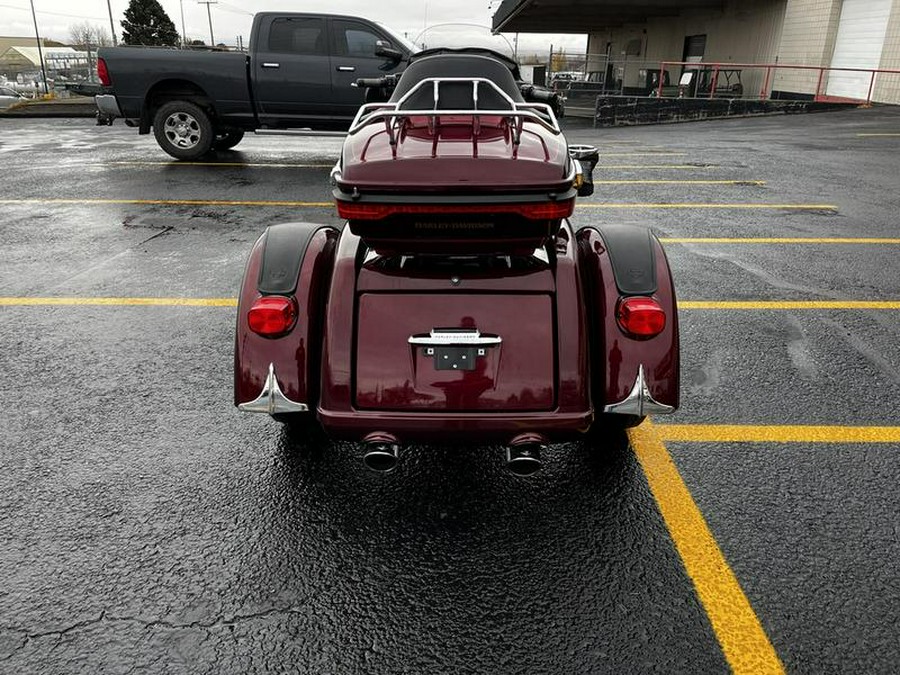 2016 Harley-Davidson® FLHTCUTG - Tri Glide® Ultra