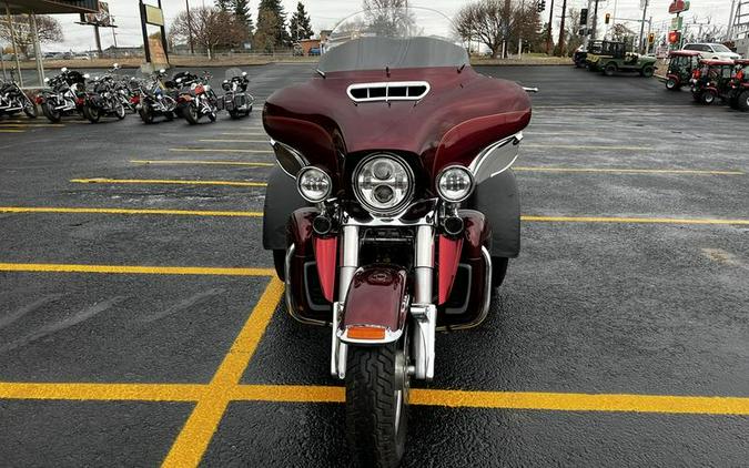2016 Harley-Davidson® FLHTCUTG - Tri Glide® Ultra