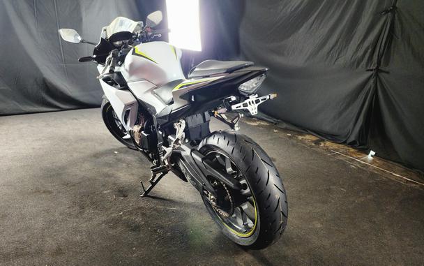 2021 HONDA CBR500R ABS - F201561