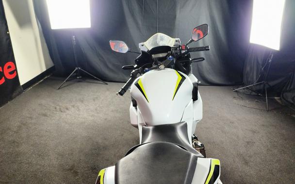 2021 HONDA CBR500R ABS - F201561