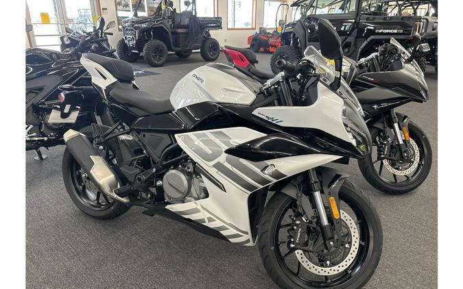 2026 300 SS - CFMOTO