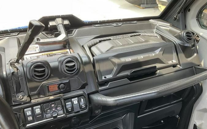 2021 Can-Am Defender Limited HD10