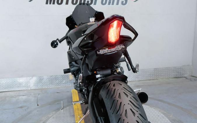 2024 Yamaha YZF-R1