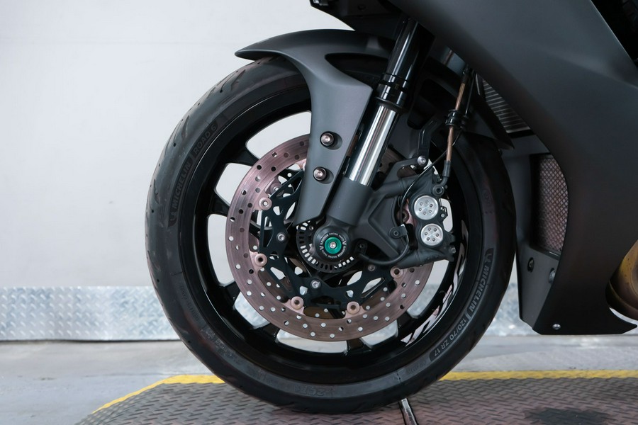 2024 Yamaha YZF-R1