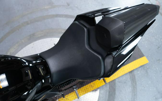 2024 Yamaha YZF-R1