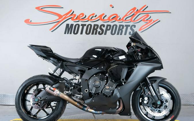 2024 Yamaha YZF-R1