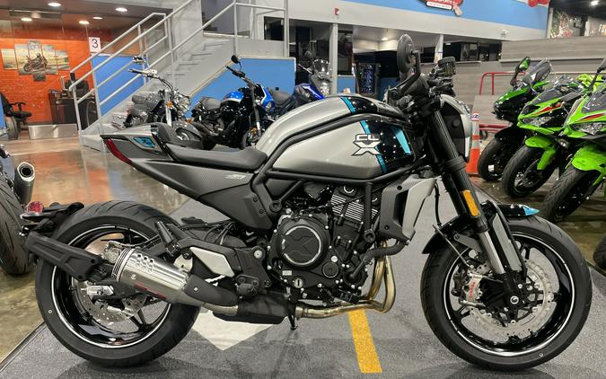 2023 CFMoto 700CL-X SPORT