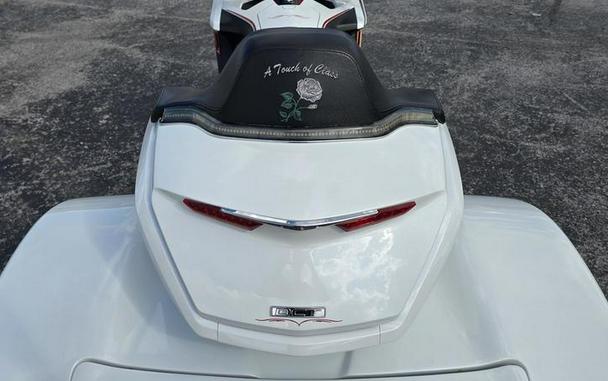 2018 Honda® Gold Wing Tour Automatic DCT Pearl White