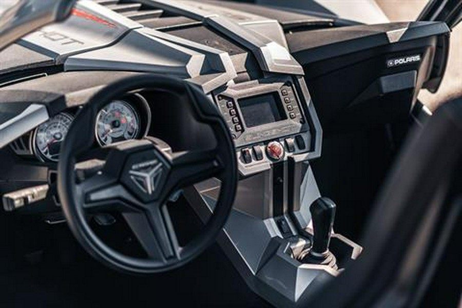 2016 Polaris SLINGSHOT SL