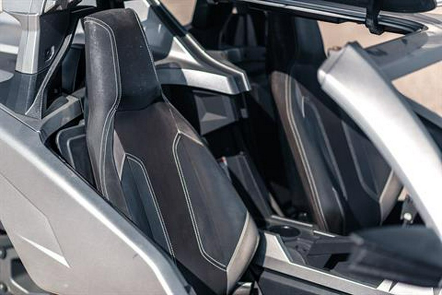 2016 Polaris SLINGSHOT SL