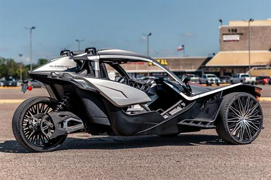 2016 Polaris SLINGSHOT SL