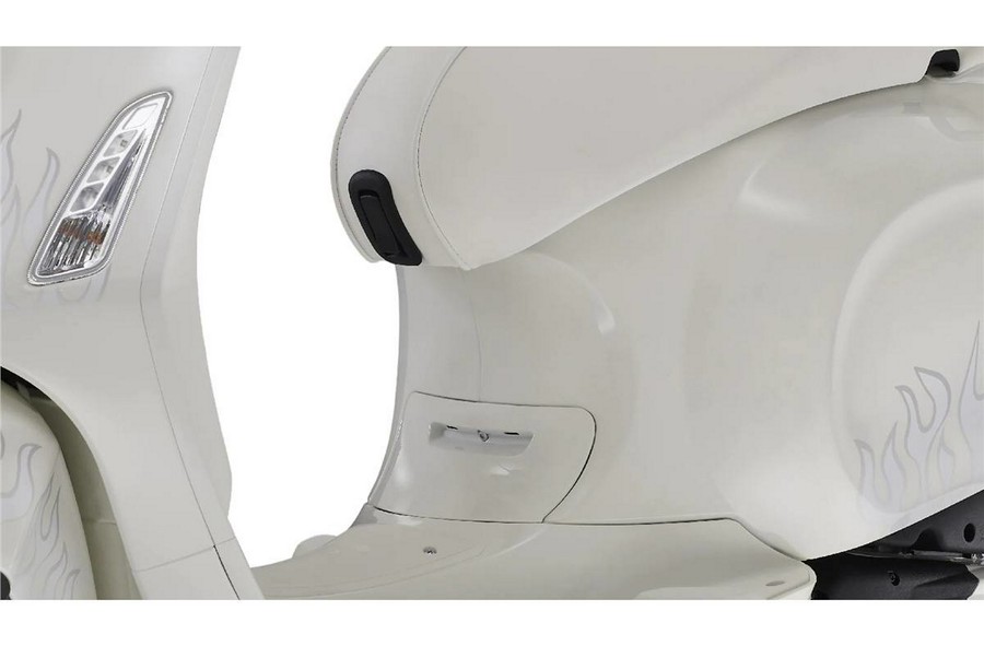 2022 Vespa SPRINT 150 JUSTIN BIEBER x Vespa