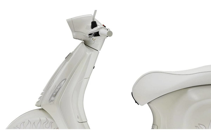 2022 Vespa SPRINT 150 JUSTIN BIEBER x Vespa