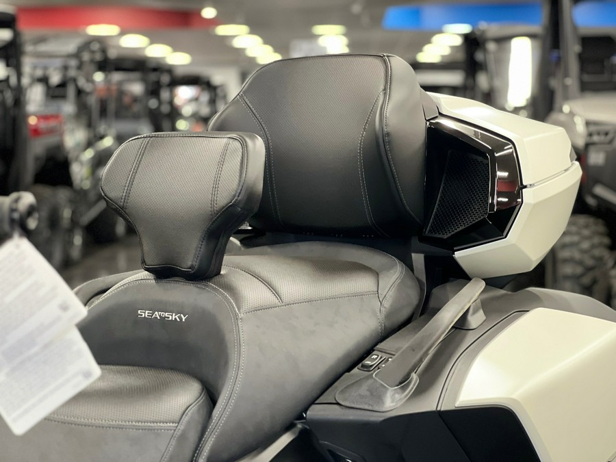 2026 Can-Am SPYDER RT STS 1300 SE6