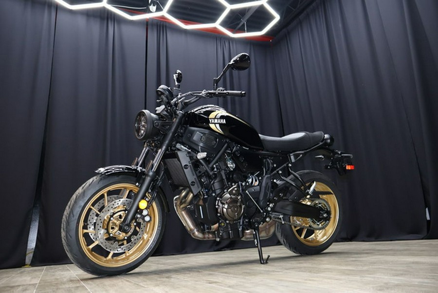 2023 Yamaha XSR 700