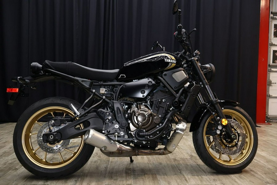 2023 Yamaha XSR 700