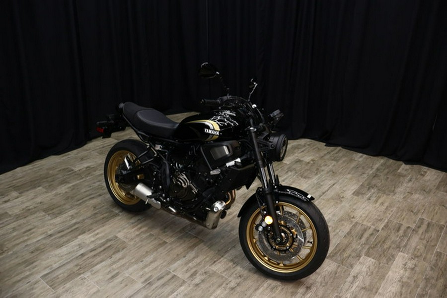 2023 Yamaha XSR 700