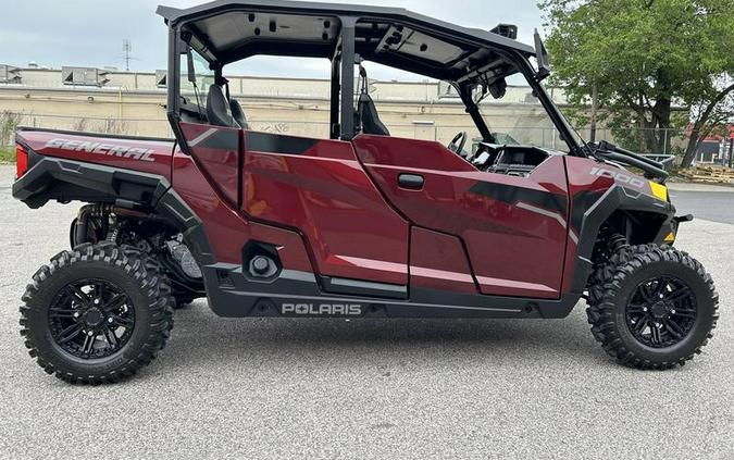 2021 Polaris® General 4 1000 Deluxe