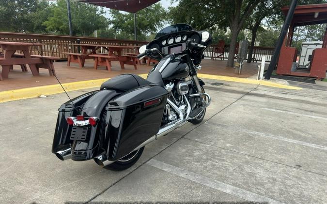 2021 Harley-Davidson Street Glide Special