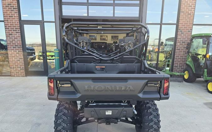 2024 Honda® Pioneer 1000-6 Deluxe Crew