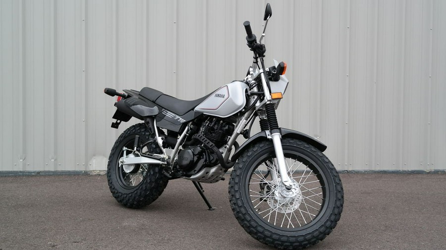2026 Yamaha TW200