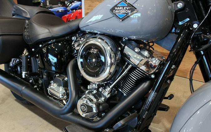 2026 Harley-Davidson Softail FLHC - Heritage Classic