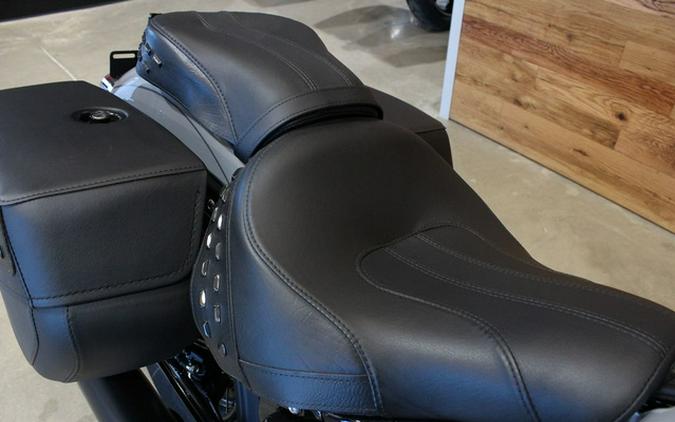 2026 Harley-Davidson Softail FLHC - Heritage Classic