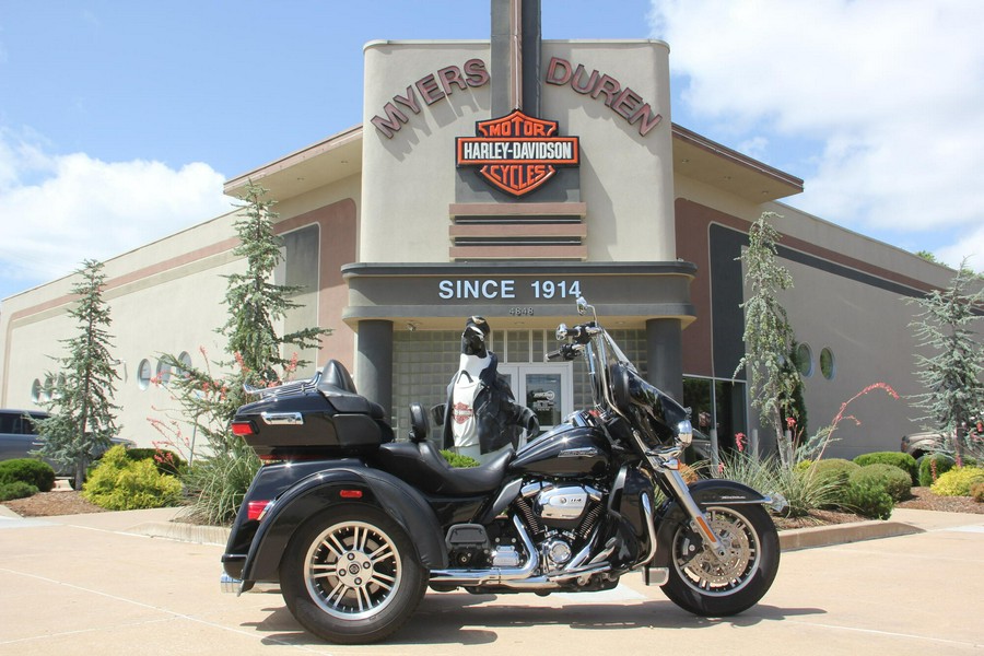 2021 Harley-Davidson Tri Glide Ultra Vivid Black