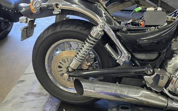 2005 Suzuki VS1400